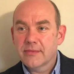 Dr Wayne Bowler